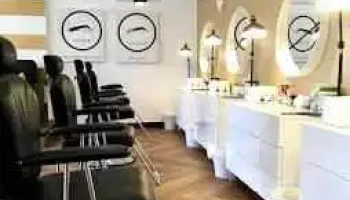 Flirt Cosmetics Studio - Cochrane