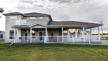 Freedom Living - Claresholm