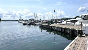 Gan Municipal Marina - Gananoque