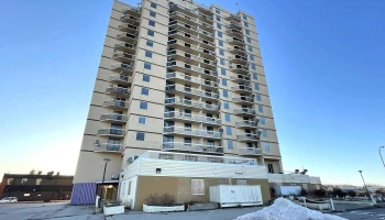 Hay River Highrise - 3 Capital Dr