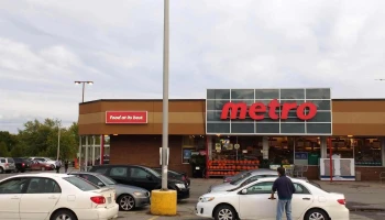 Metro - Gananoque