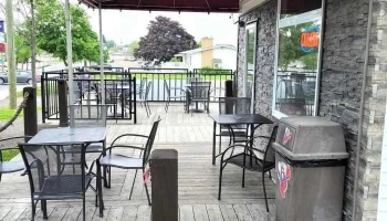 Ponzi's Restaurant & Fish Market - Bouctouche