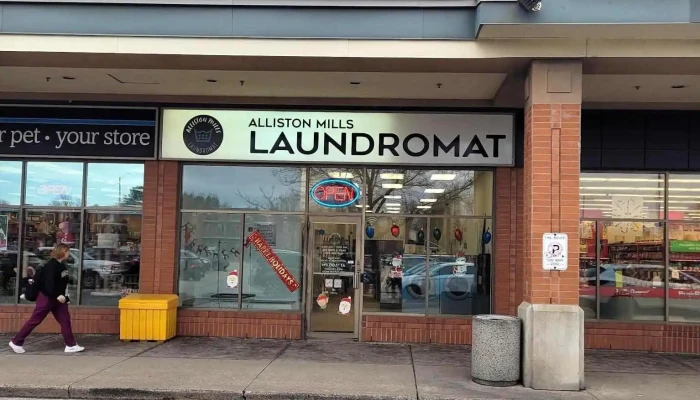 Alliston Mills Laundromat -  Exterior - Alliston