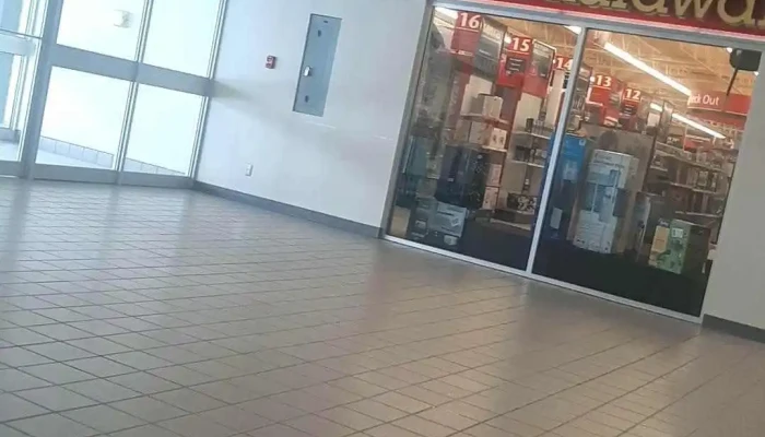 Altona Mall -  Videos - Altona