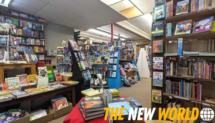 Ashlies Books Bookshelf - Bancroft