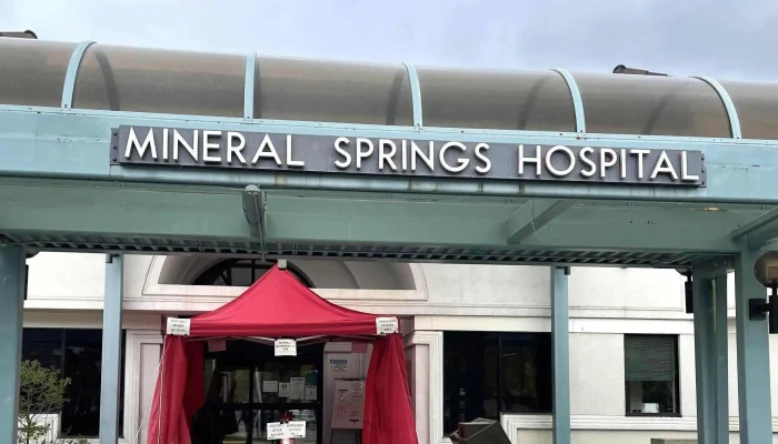 Banff -    Mineral Springs Hospital Schedule - Banff
