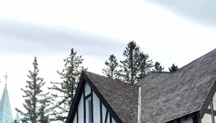 Banff Visitor Centre -  Location - Banff