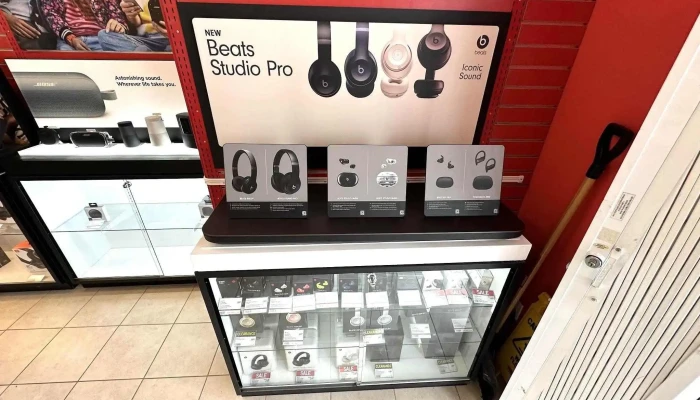 Best Buy Express -  Principal - Brooks