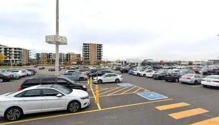Best Buy -  Street View 360deg - Pointe-claire
