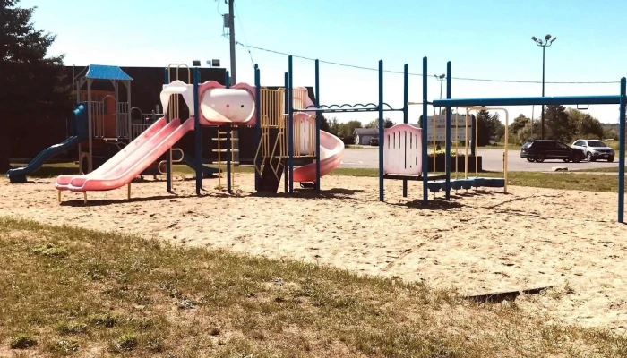 Bourget Community Centre -  Photos - Bourget