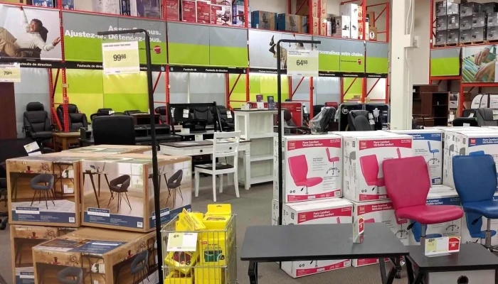 Bureau En Gros -  Discounts - Boucherville
