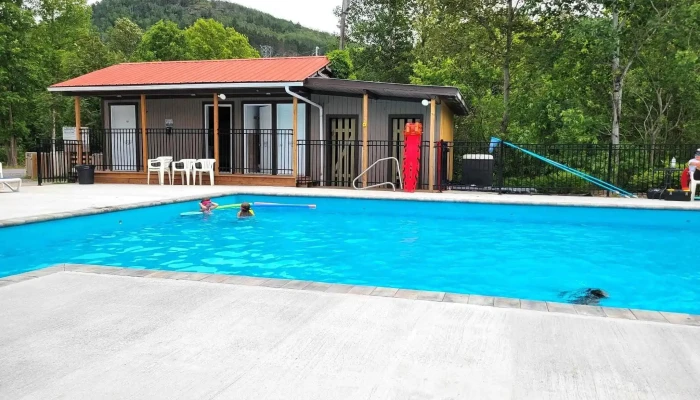 Camping Du Gouffre -  Exterior - Baie-saint-paul
