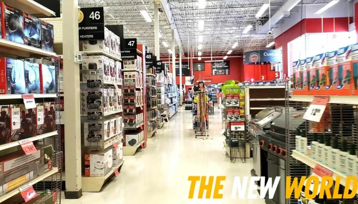 Canadian Tire -  Inside - Amherst