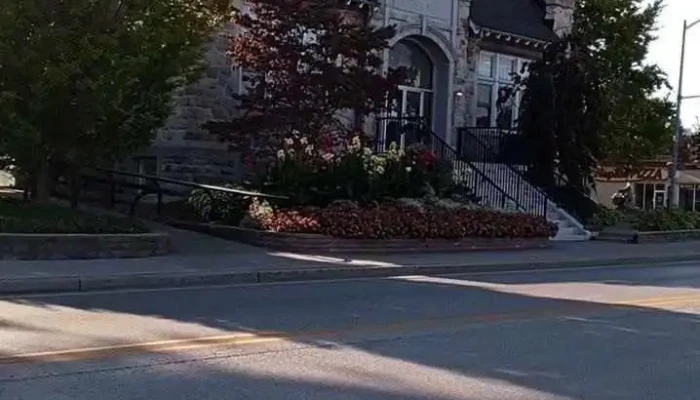Canadian Tire -  Videos - Amherstburg