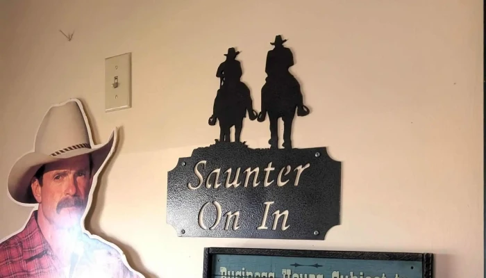 Chuckwagon Cafe -  Comments - Diamond Valley