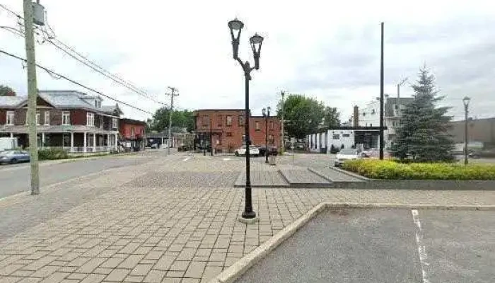 Degagnier Lalande -    Courtiers Immobiliers Remax   Bureau De Berthierville Street View 360deg - Berthierville