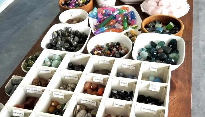 Dels Reiki Room -  Catalog - Berwick
