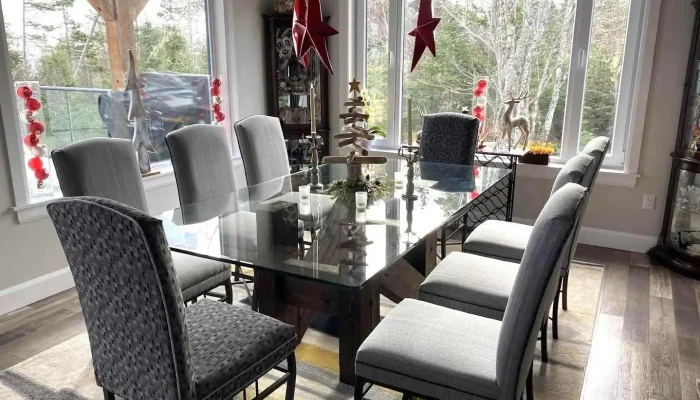 Dempsey's Custom Sewing & Upholstery - Berwick