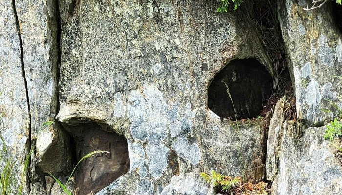 Devils Footprints Photos - Keels