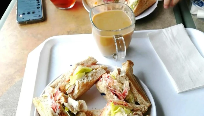 Donninis Express Railway Cafe Food Drink - Botwood