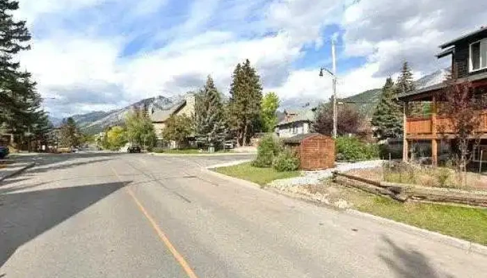 Gap Year Canada -  All - Banff