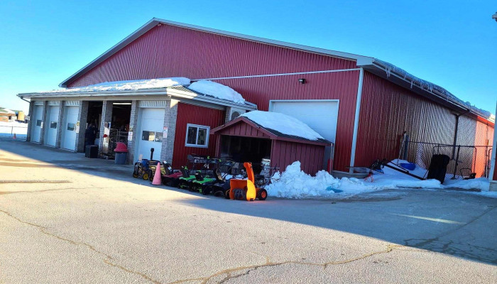 Gray's Auction and Liquidation Service - Harriston