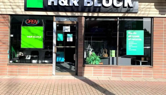 Hr Block Exterior - Aldergrove