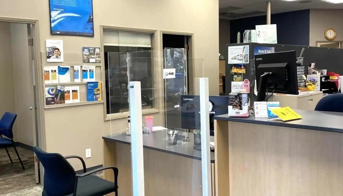 Hub International -  Inside - Agassiz