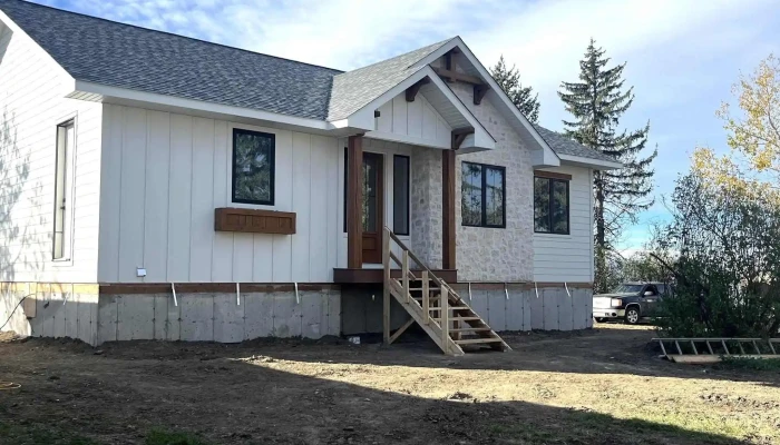 Jade Homes -  Phone - Bow Island