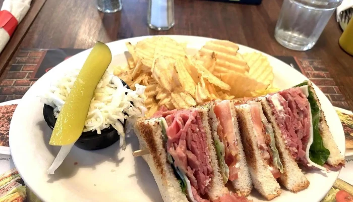 Joe Smoked Meat -    Baie Saint Paul Club Sandwich - Baie-saint-paul