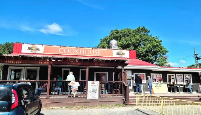 Jonnys Cookhouse And Ice Cream Shop -  All - Berwick