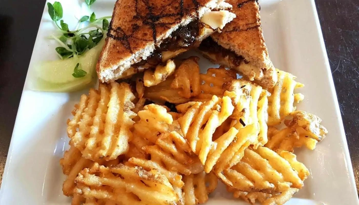 Krave Bistro -  Chicken Sandwich - Arnprior