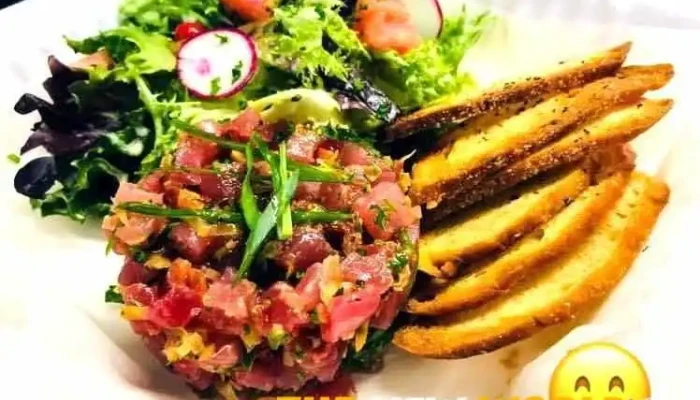 Le Diapason Boutique Gourmande Sandwicherie Steak Tartare - Baie-saint-paul