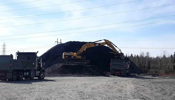 Les Excavations Jean -  Louis Mathieu Inc Truck - Beauceville
