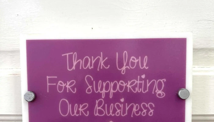 Logo Me This Sign Shop - Athabasca