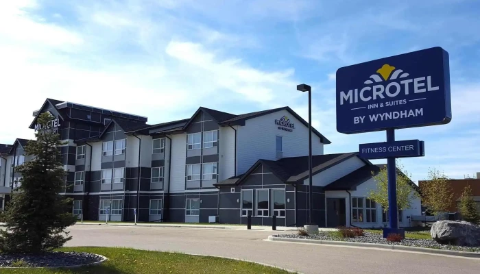 Microtel Inn Suites By Wyndham Blackfalds Red Deer North Exterior - Blackfalds
