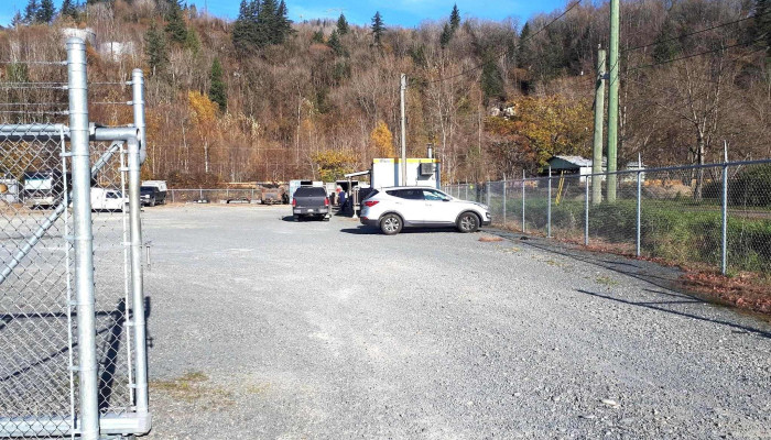 Nations Construction Consulting Ltd Fence - Agassiz