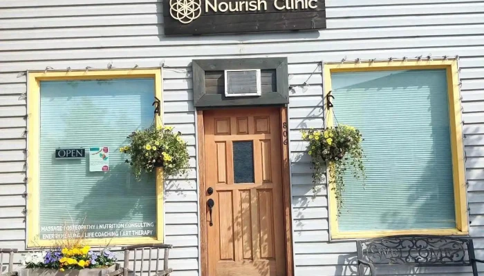 Nourish Clinic - Golden