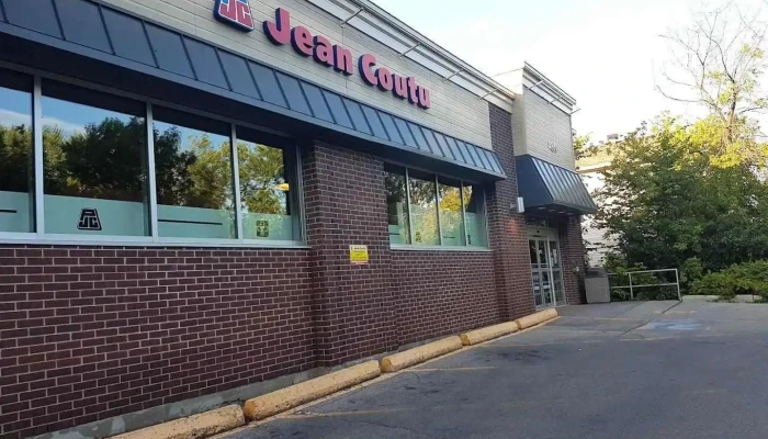 Pjc Jean Coutu - Beaconsfield