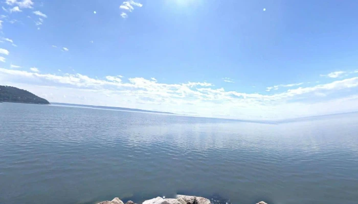 Plage De Baie -  Saint Paul Street View 360deg - Baie-saint-paul