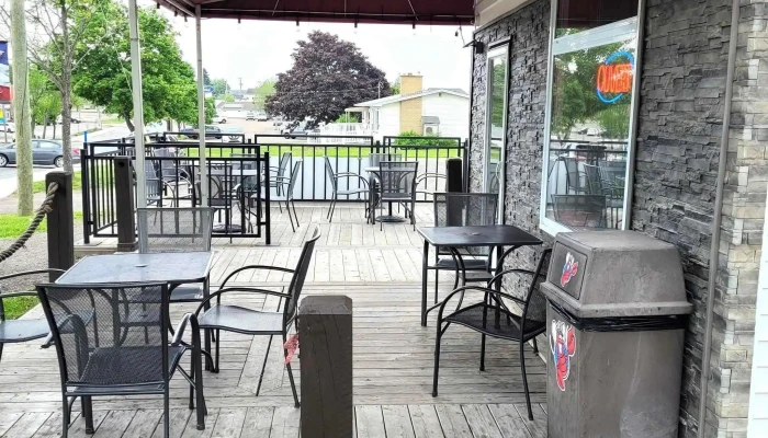 Ponzis Restaurant Fish Market All - Bouctouche
