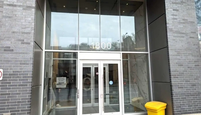 Root On Immigration Consultants Inc Exterior - Montreal