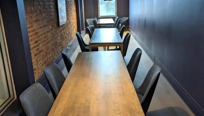 Root On Immigration Consultants Inc Inside - Montreal