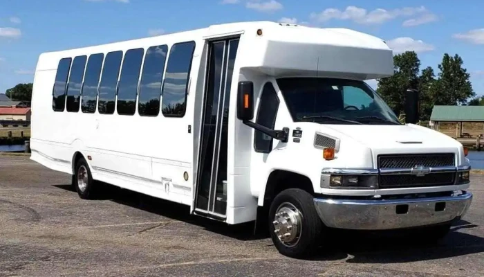 Shirrans Taxi Charter Service Bus - Bonavista