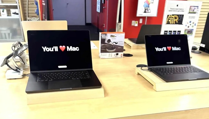 Simply Computing -    Apple Specialist Promotion - Vancouver
