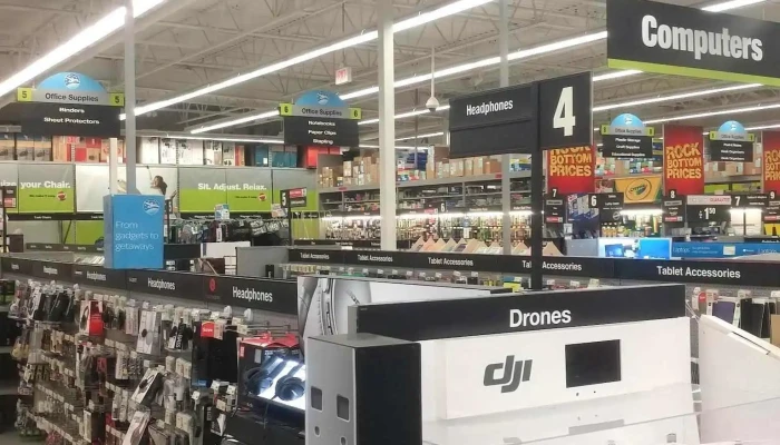 Staples -  All - Airdrie