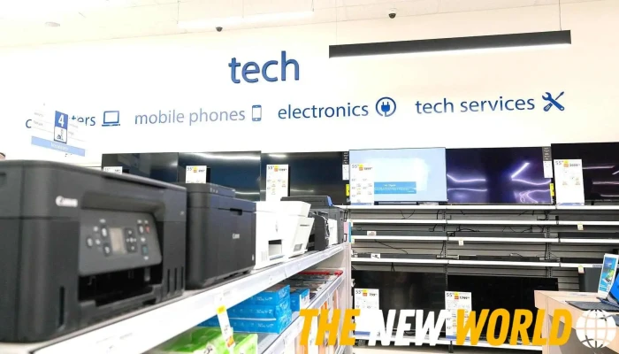 Tech Services Department Of London Drugs Authorized Computeriphonemacbook Repairs All - Airdrie