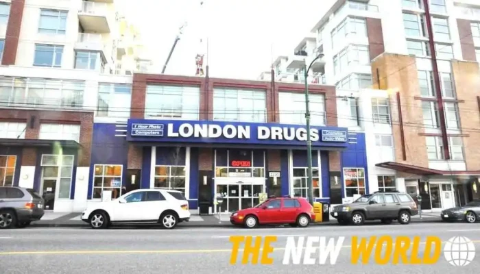 Tech Services Department Of London Drugs Authorized Computeriphonemacbook Repairs All - Vancouver