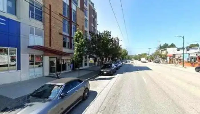 Tech Services Department Of London Drugs Authorized Computeriphonemacbook Repairs Street View 360deg - Vancouver