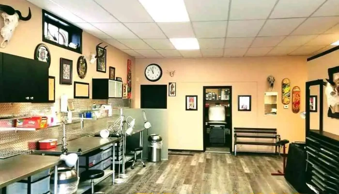The Painted Lady Parlour -  Inside - Bancroft